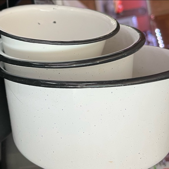 Vintage enamel cookware - Picture 2 of 10